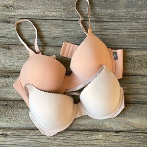 ⭐️Bundle of 2 bras ⭐️